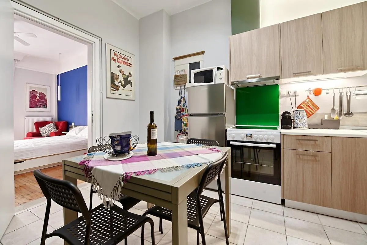 4 Queens Downtown-Comfortable Apartment In Thessaloniki Center 0*,