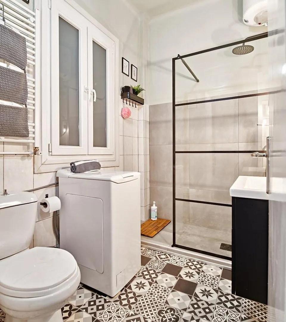 4 Queens Downtown-Comfortable Apartment In Thessaloniki Center