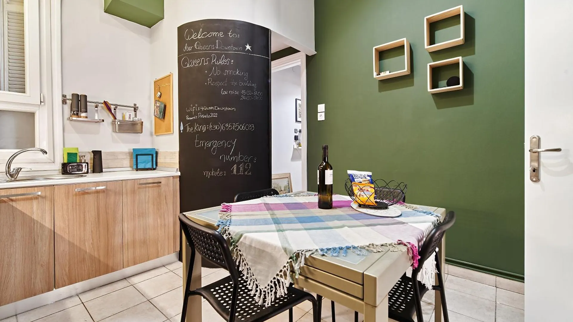 4 Queens Downtown-Comfortable Apartment In Thessaloniki Center Yunanistan